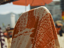 Indlæs billede til gallerivisning Beach Buddy Towel Kit – Apricot Orange