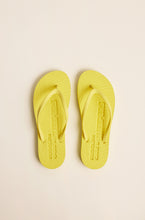 Indlæs billede til gallerivisning Rudolph Care & Sleepers | Yellow Flip Flops - Slim Strap | Size 36