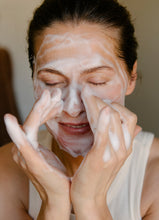 Indlæs billede til gallerivisning Gentle Cleansing Foam Travelsize