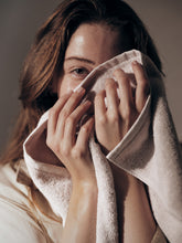 Indlæs billede til gallerivisning Bathroom Towel | Cloud