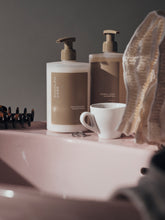 Indlæs billede til gallerivisning Herbal Mint Shampoo + Forever Soft Conditioner Duo