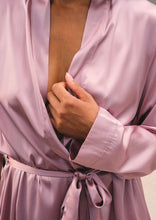 Indlæs billede til gallerivisning The Silk Robe | Rose | Size 1