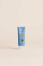 Indlæs billede til gallerivisning Sun Body Lotion SPF 30 Travelsize